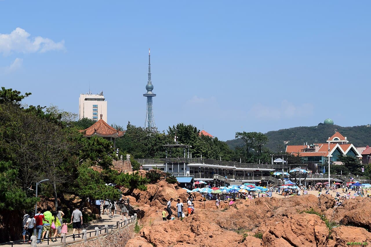 칭다오 루쉰공원 해안 산책